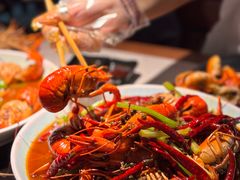 -沪小胖·小龙虾·蓝龙王(八佰伴店)