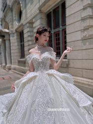 点击看大图 -GODDESS WHITE婚纱礼服(鹏城动力大厦店)