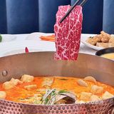 尾牙定这家Old Money火锅，领导也夸你会办事[得意]