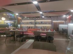 -芭莉与彩虹西餐厅(成都合生汇店)