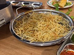 -WOW LUCKY创意韩料(龙阳广场店)