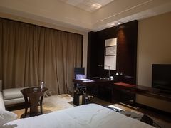 -成都保利公园皇冠假日酒店(熊猫基地店)
