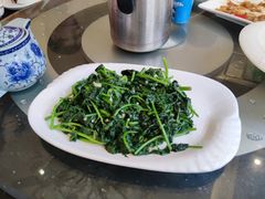 蒜蓉番薯叶-美极鲜食坊(宝安南路店)