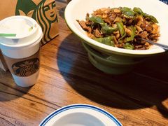 -费大厨辣椒炒肉(万家丽一店)