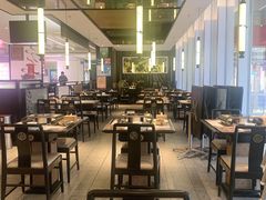 大堂-江边城外烤全鱼(世茂广场店)