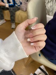 -UGIRL有个美甲