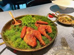 -弦月窗LUNETTE BY AMANDA(复兴路店)