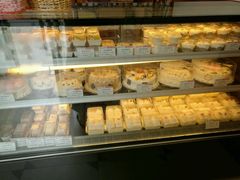 -红宝石·鲜奶小方(长阳店)