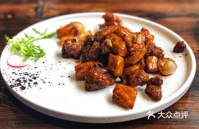 Caramel Honey Glazed Ribs
