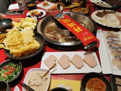 -谭鸭血老火锅(万象九宜城店)