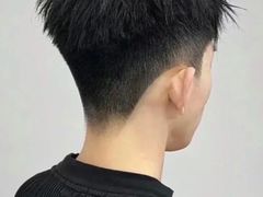 -鸿通城购物中心