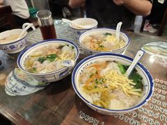 -长人馄饨铺(解放街店)