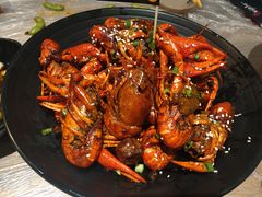 -巴厘龙虾·榜首油焖大虾(音乐学院·沿江酒馆店)