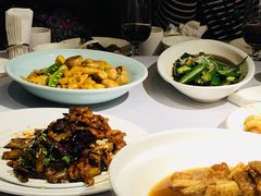 鱼头泡饼-京味斋·北京烤鸭(北京南站洋桥店)