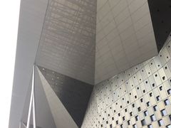 -东浩兰生上海世博展览馆