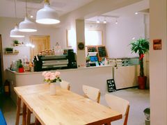 大堂-红小姐咖啡馆(西津渡店)