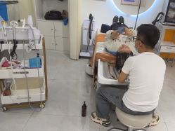 -清泉养发·头皮spa·脱发白发养护中心