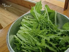 -苗伯妈酸汤火锅