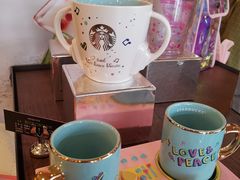-星巴克臻选(莘庄仲盛店)
