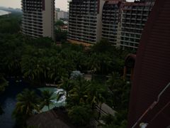 -三亚湾海居铂尔曼度假酒店