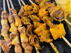 -小河公主秘制烤羊腿(小绿谷店)