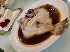 -红高粱大酒店(宁山东路店)