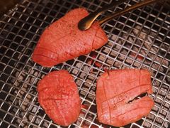 -铭牛烧肉·和牛海鲜自助(高新月牙湖店)