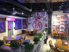 大堂-马路牙子地桌烤肉(工体店)