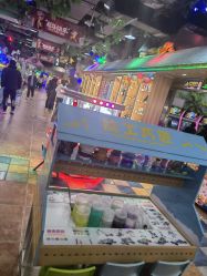 -菲菲羊乐园(临平银泰城店)