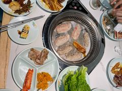 -绿岛港轩海鲜烤肉涮锅自助餐厅