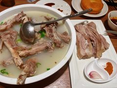 -贯贯吉·清真餐厅(浙江中路店)