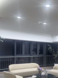 -HEYAN荷妍专业脱毛连锁机构