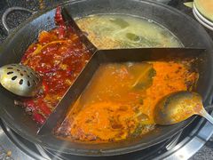 -渝里重庆火锅(航天城店)