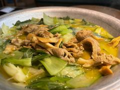 -蜜桃餐厅·伴山(湖滨商业街店)