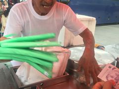 -詹爷爷乌节路街头冰淇淋