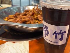 -休记光头香辣蟹干锅(绵竹店)