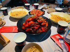 -巴厘龙虾·榜首油焖大虾(音乐学院·沿江酒馆店)
