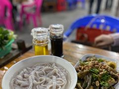 鱼丝面-章记正宗南岗鱼蛋火锅