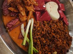 -山城年华老火锅(玉林店)