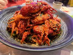 -肥肥虾庄·金牌油焖大虾(首义路店)