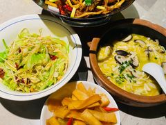土家赶年三下锅-寨子里的钵钵菜·湘西山里菜(武陵源区店)