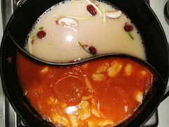 蕃茄鸳鸯锅-新辣道鱼火锅(西直门店)