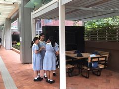 -香港大学