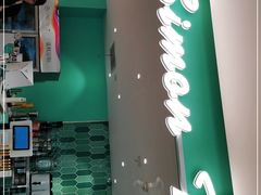 门面-西檬树SIMON·T轻奢蛋糕(大东方Max店)