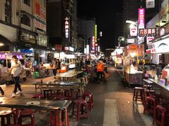 -六合夜市