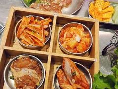 -马路牙子烧烤音乐酒馆(望京店)