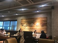 大堂-星巴克(上海虹桥南丰城办公楼店)