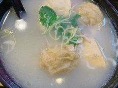 -小杨生煎(成山巴黎春天店)