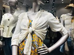 -URBAN REVIVO(济南世茂广场店)