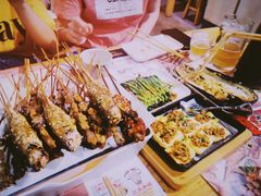 青岛黄啤-木屋烧烤(岗顶二店)
